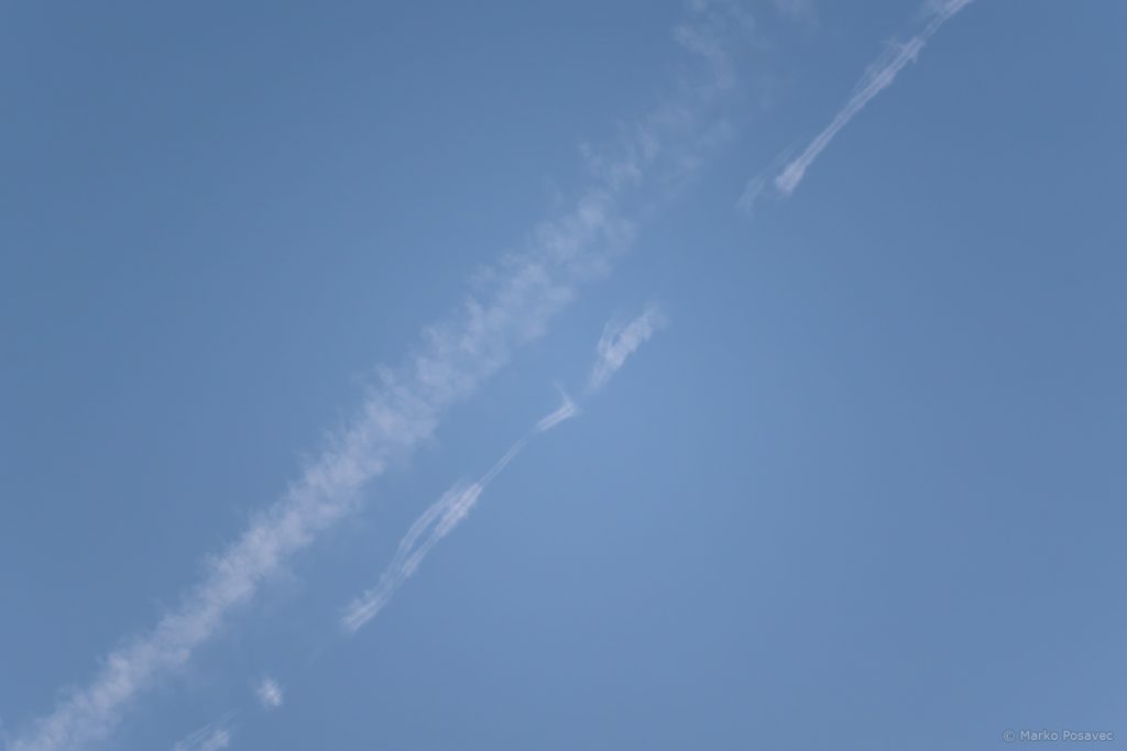 Hibridni kondenzacijski trag pred raspadom