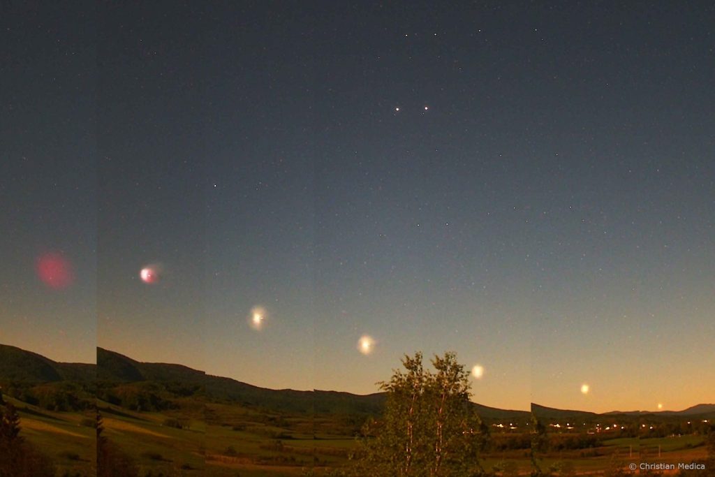 Raketni oblak Falcona 9 i crvena ‘SpaceX-ova aurora’