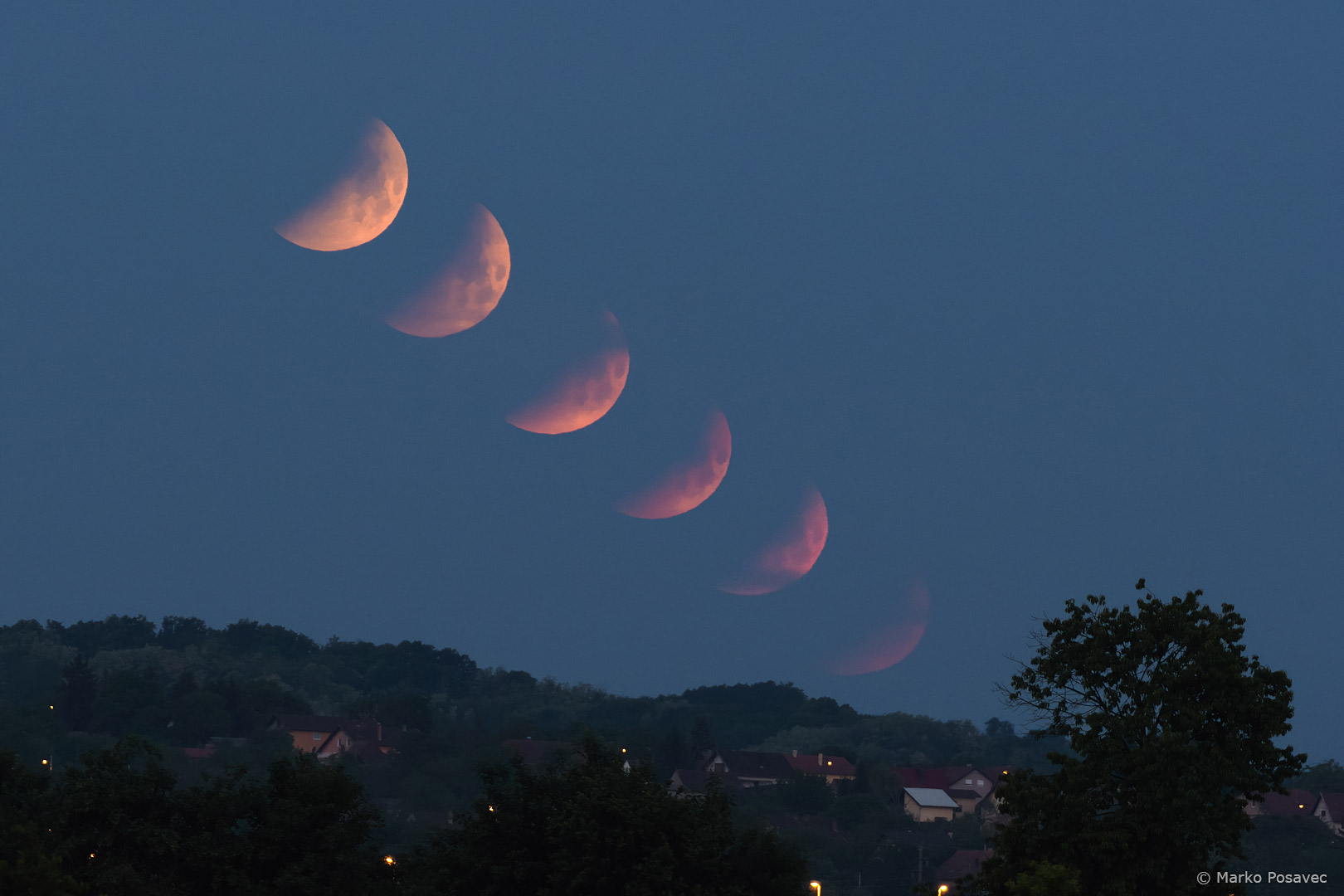 Sekvenca djelomične pomrčine Mjeseca na zalasku