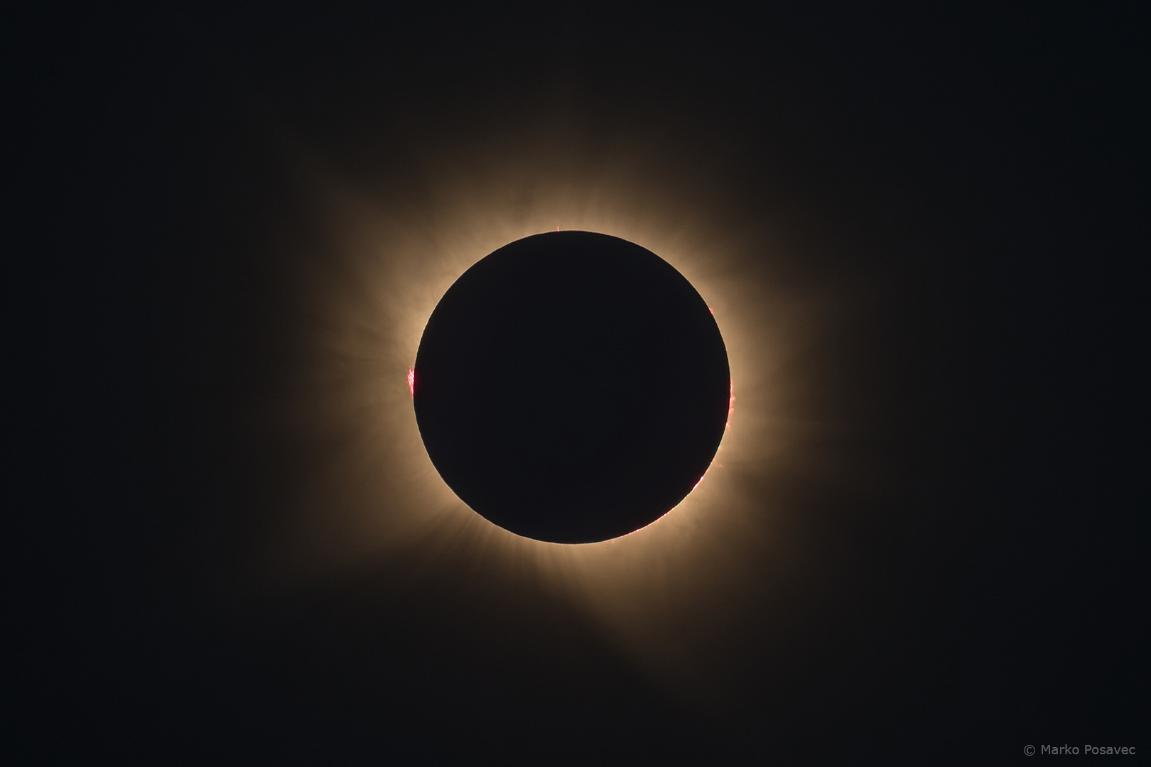 Potpuna pomrčina Sunca