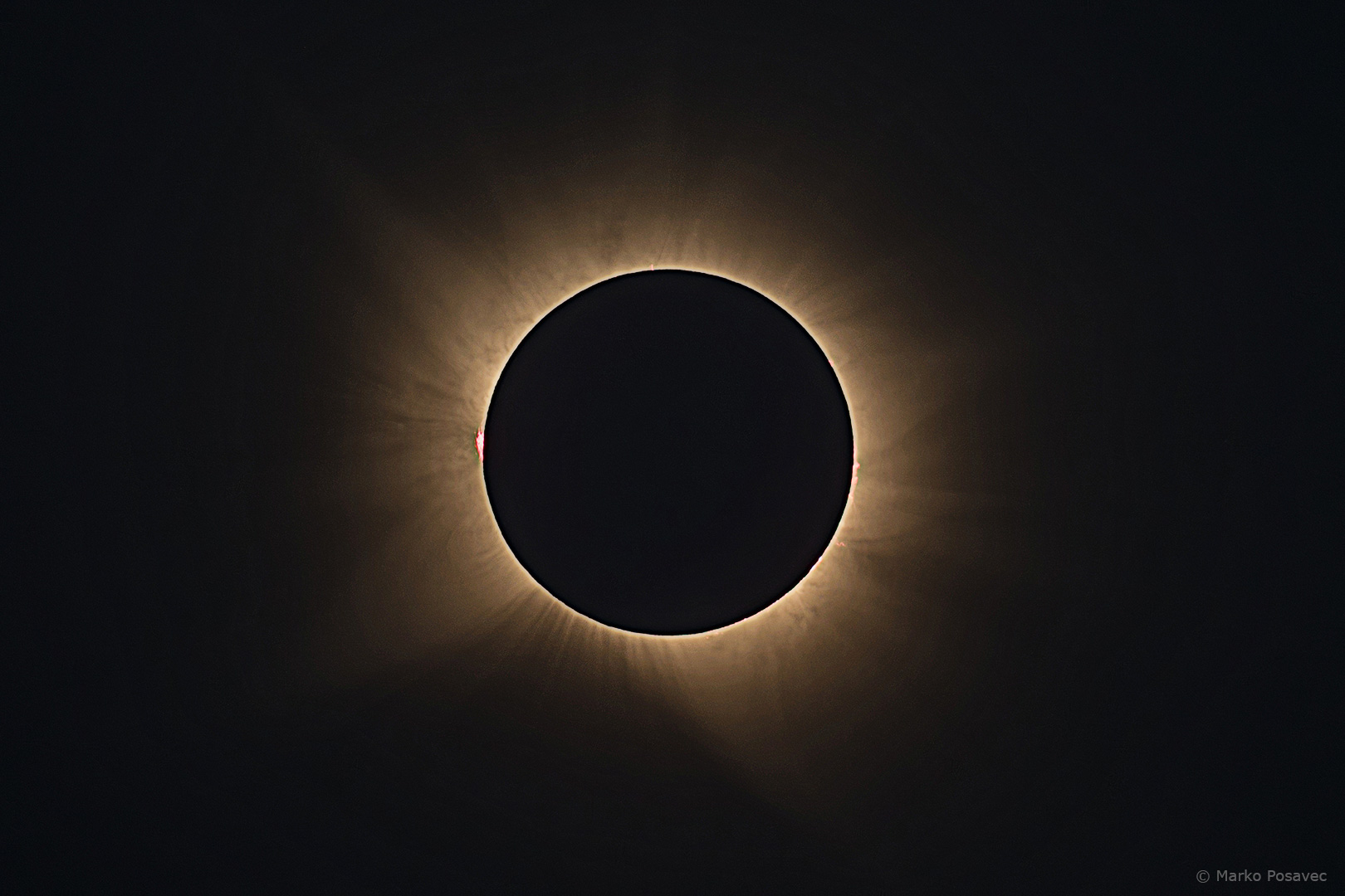 Potpuna pomrčina Sunca